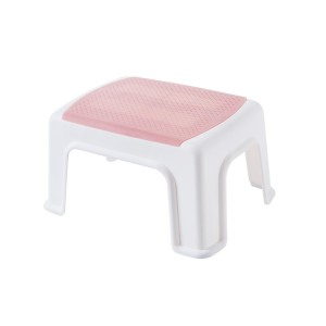 BANQUETA DE PLÁSTICO 15CM