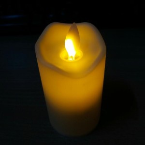 VELA ARTIFICIAL LED 7CM